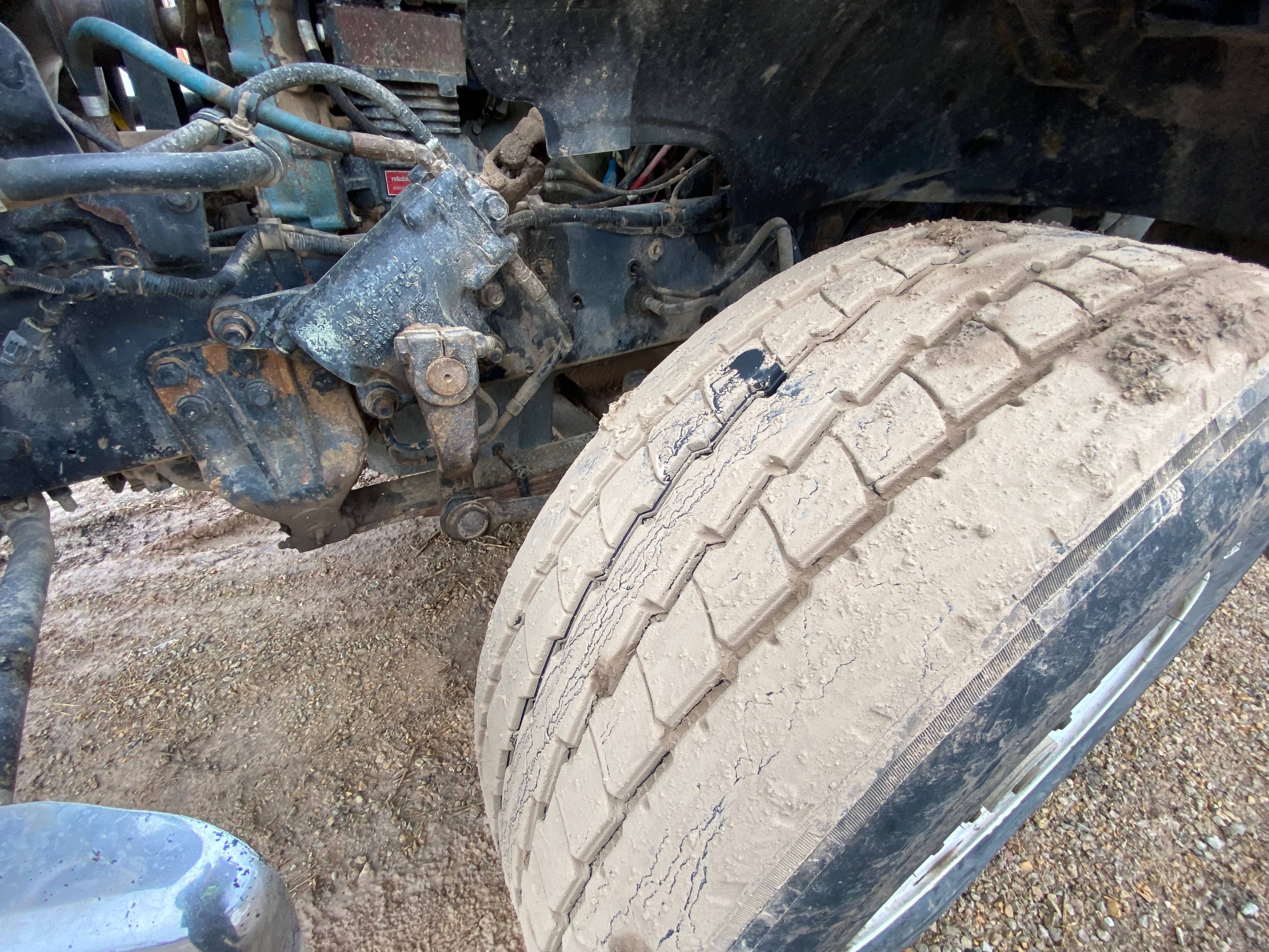 1999 STERLING Tri-axle - Image 21